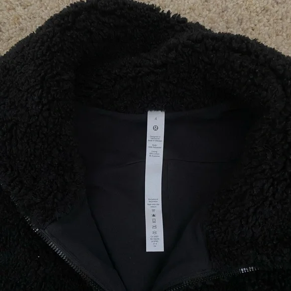 Lululemon Black Cinchable Fleece Zip-Up - Picture 2 of 4